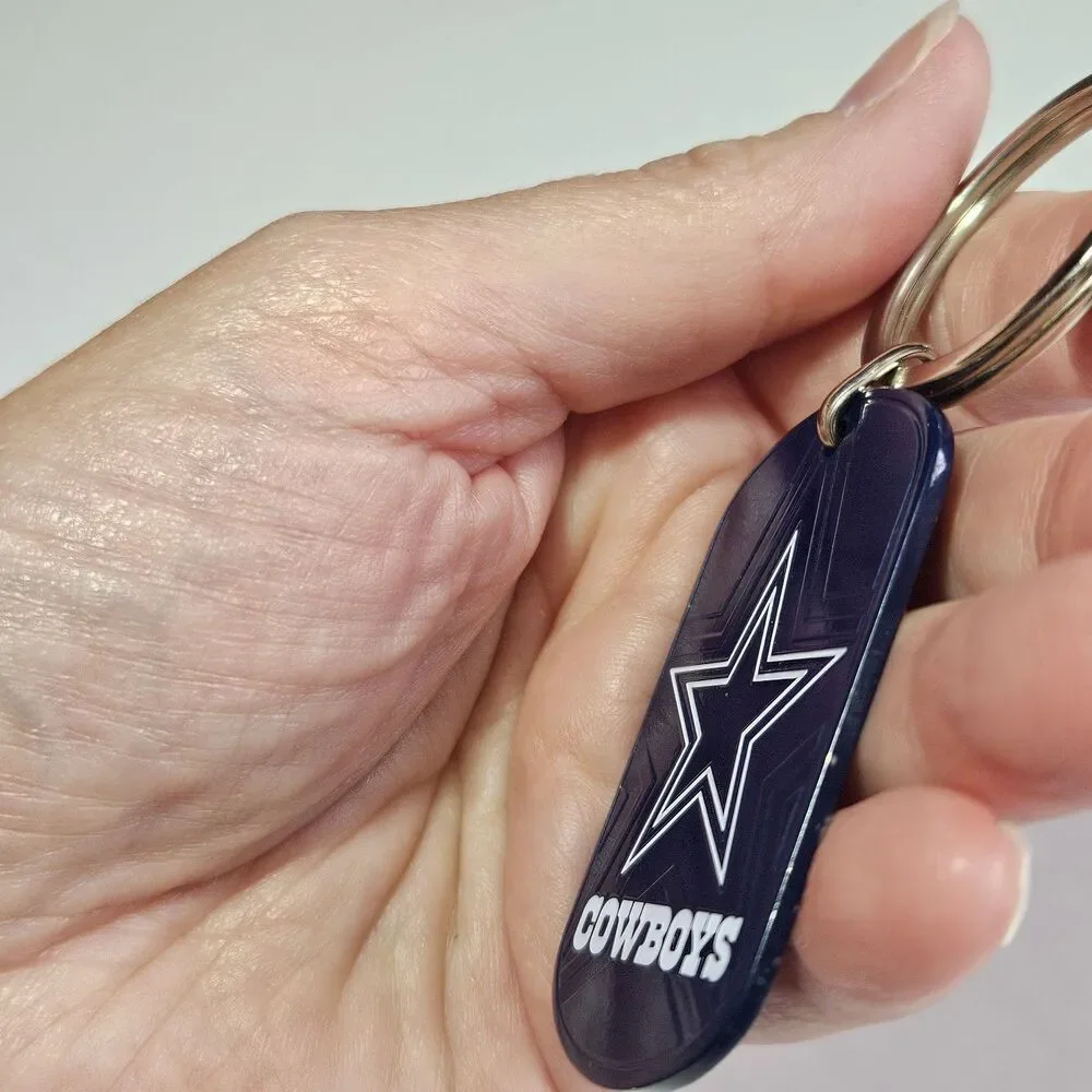Dallas Cowboys NFL Football Keychain Backpack Pull Navy Blue Silver Tone
